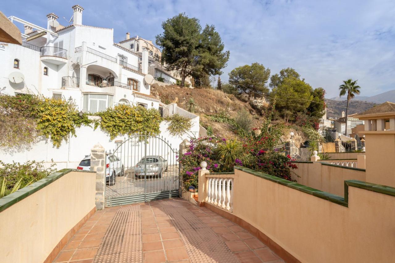 Las Flores 5 - Large Townhouse Nerja Buitenkant foto